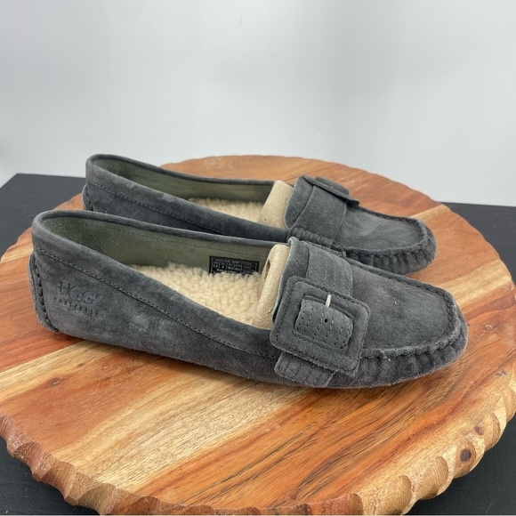 UGG | Retreat gray Sherpa Lined Suede Leather Loafers Moccasin 5767 Women's 5.5 - Picture 1 of 7